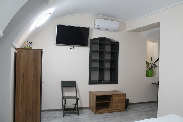 Square Hostel