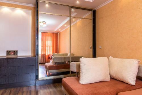 Apartment In The City Center