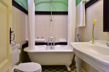 Hotel Pousada Convento �vora