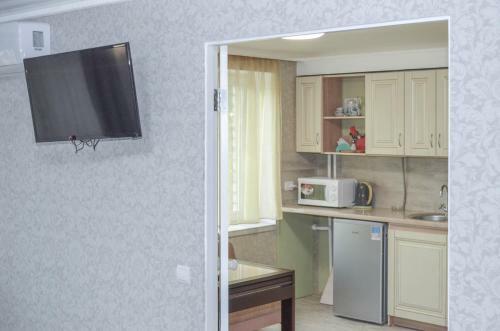 New Super Sunny & Bright Apartment Kherson Center