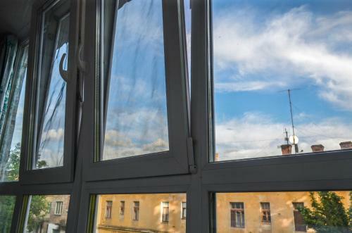 New Super Sunny & Bright Apartment Kherson Center