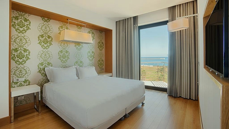 Hotel NH Palermo