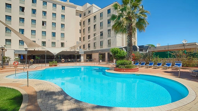 Hotel NH Palermo