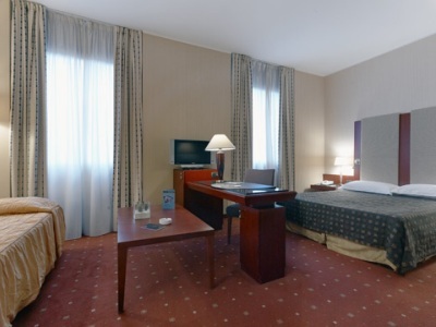 Hotel NH Palermo