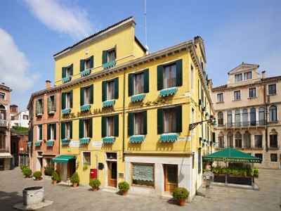 Hotel Santa Marina