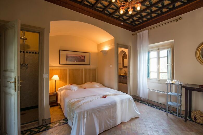 Hotel Les Deux Tours