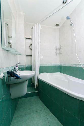 Deluxe Apartment In Historic City Center