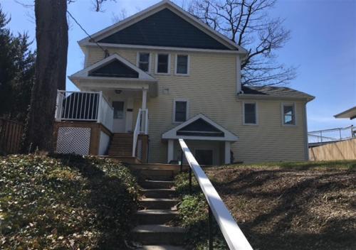 Executive Sunset Pointe