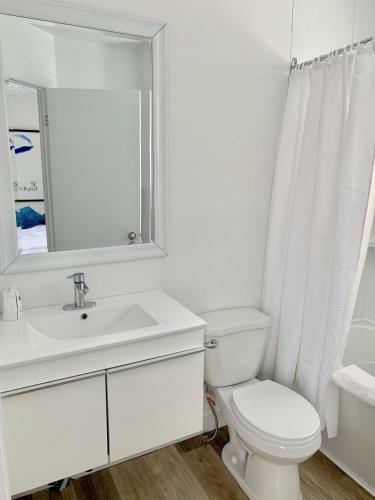 M Motel & Suites