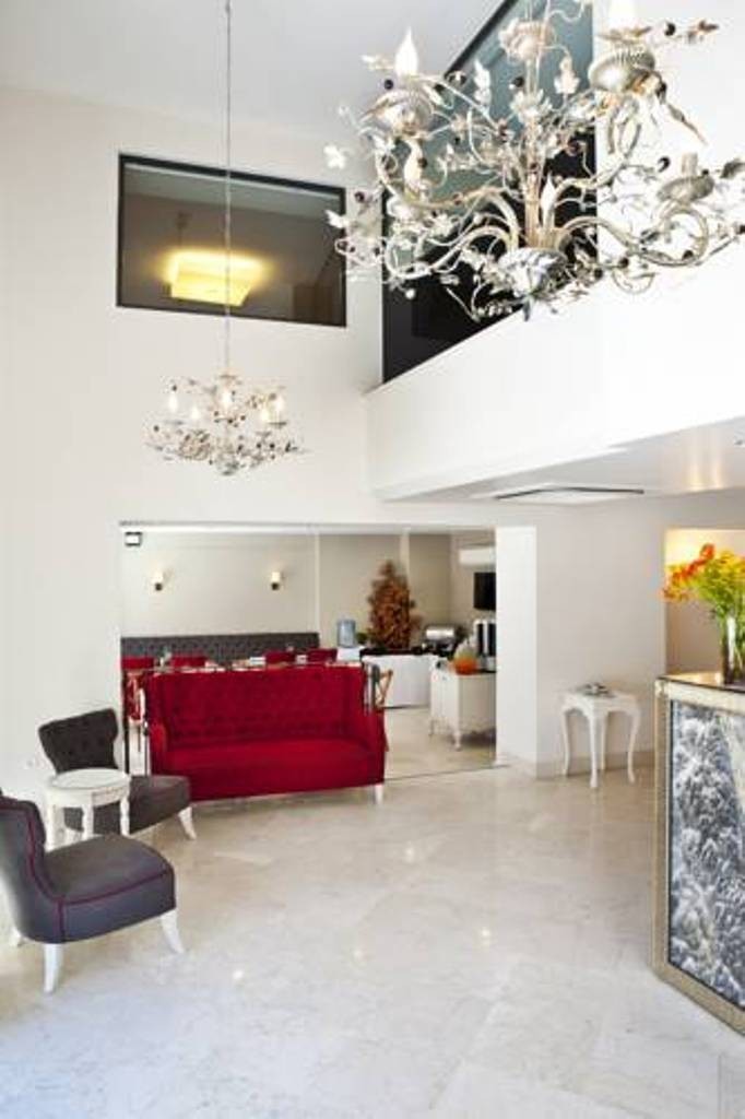 Taximtown Hotel