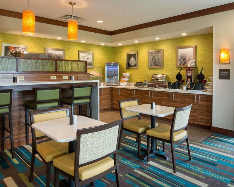 Hotel Comfort Suites Bossier City