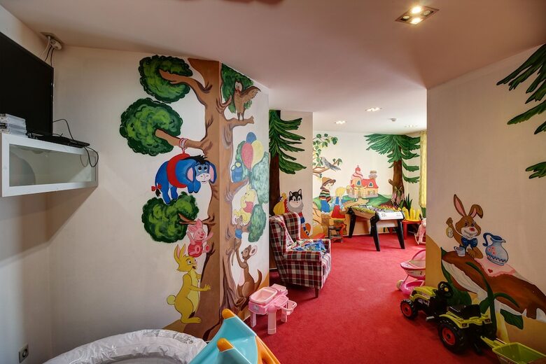 Family Apartments In Mountain Hotel