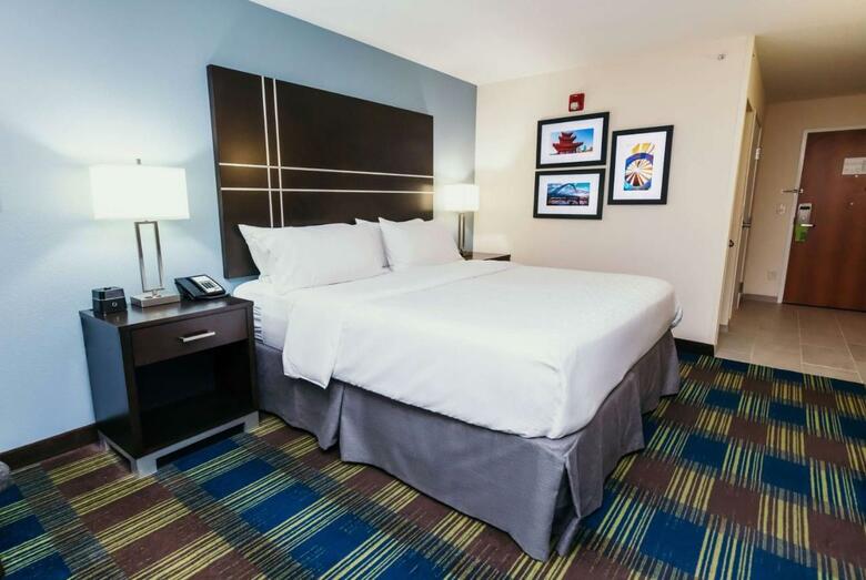 Holiday Inn Express Hotel & Suites Ankeny-des Moines