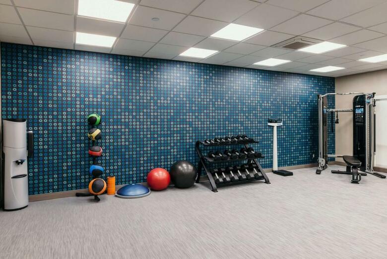 Holiday Inn Express Hotel & Suites Ankeny-des Moines