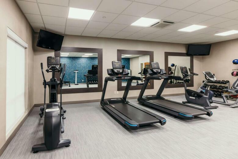 Holiday Inn Express Hotel & Suites Ankeny-des Moines