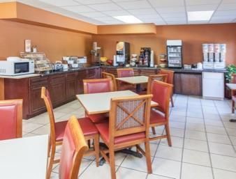 Hotel Ramada Bolingbrook