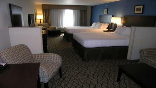 Holiday Inn Express Hotel & Suites Belle Vernon