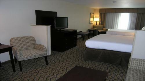 Holiday Inn Express Hotel & Suites Belle Vernon