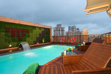 Hotel Meluha The Fern (Verde Invierno)