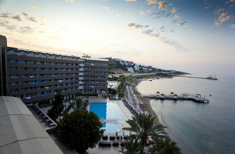 Hotel Jasmine Beach Resort