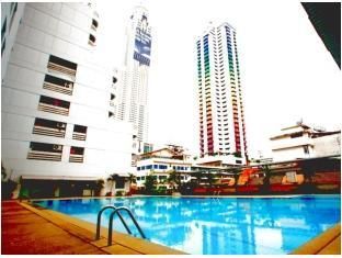 Hotel A-2 House (dlx Fam Room Only)