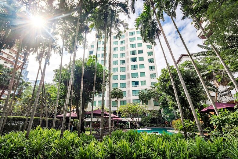 12th Avenue Hotel Bangkok