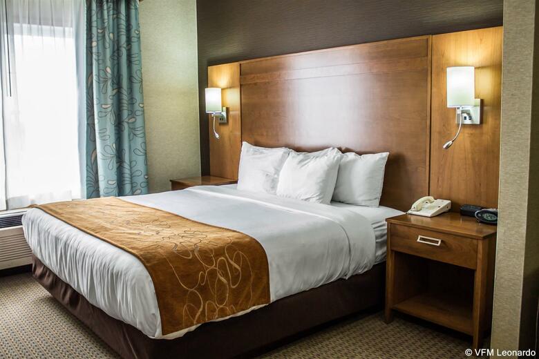 Hotel Comfort Suites