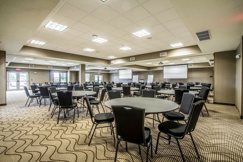 Hotel Comfort Suites