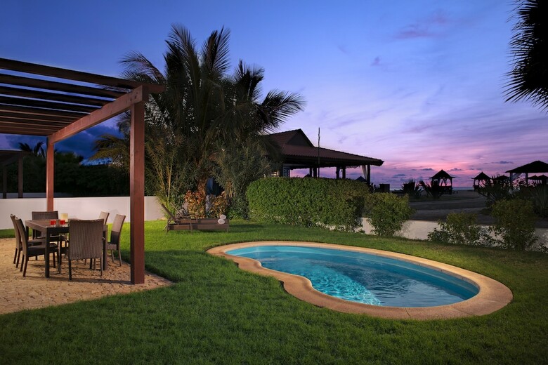 Hotel Melia Tortuga Beach Resort