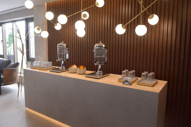 Amerian Hotel Casino Carlos V