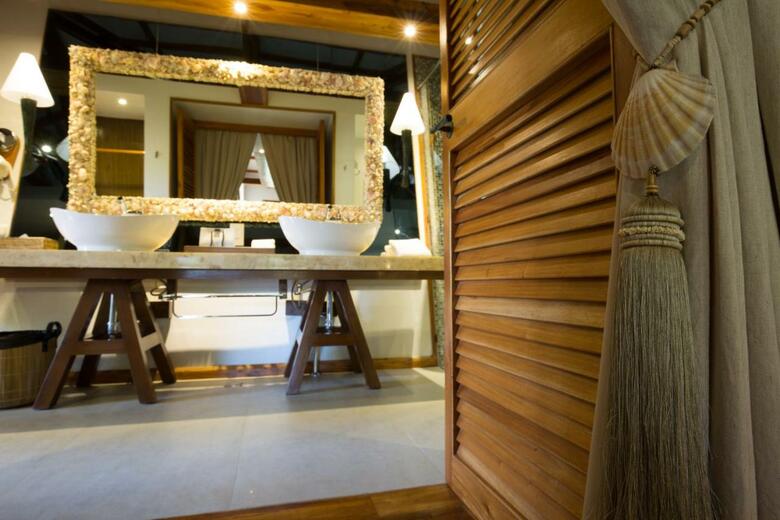 Donatela Hotel