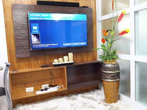 Apartamentos Eam Lake View @ Tagaytay Prime Residences