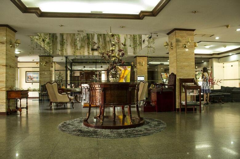 Hotel Toborochi Suites