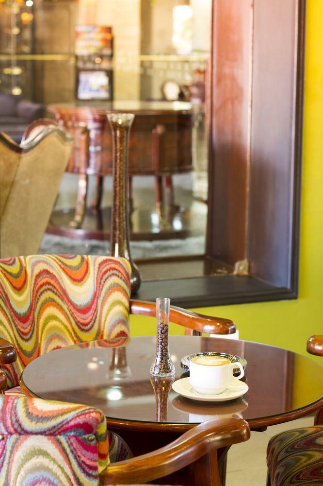 Hotel Toborochi Suites