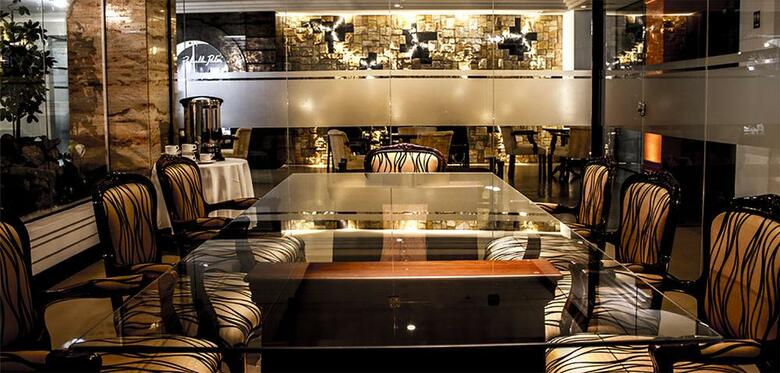 Hotel Toborochi Suites