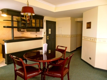 Hotel Toborochi Suites