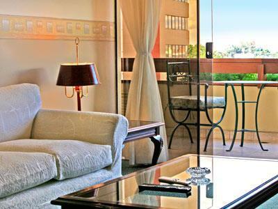 Hotel Toborochi Suites