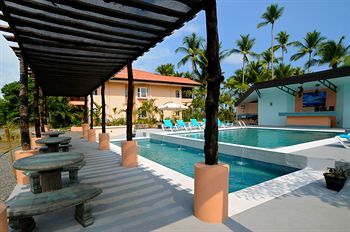 Cocomar Residences And Beachfront Hotel