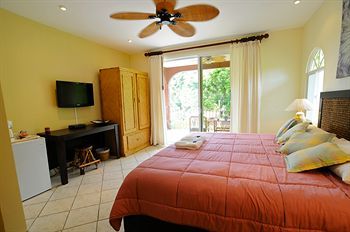 Cocomar Residences And Beachfront Hotel