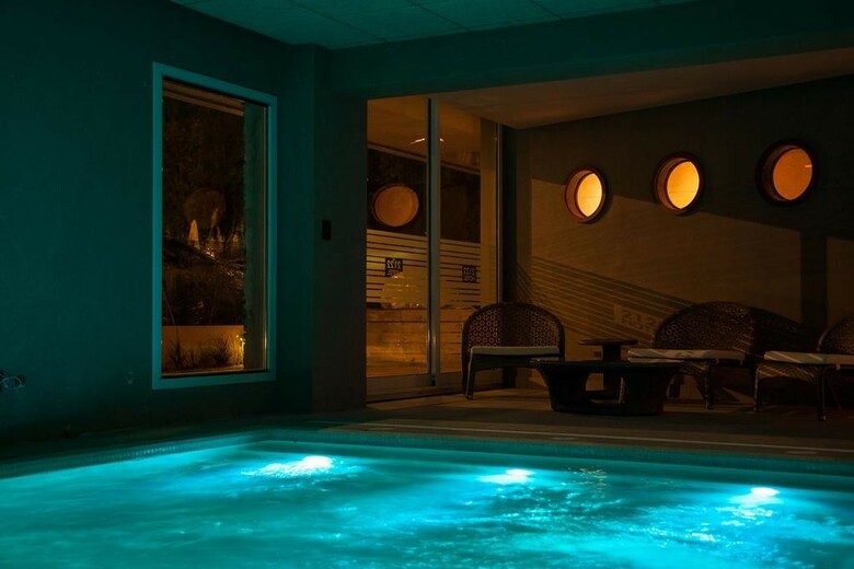 2122 Hotel Art Design