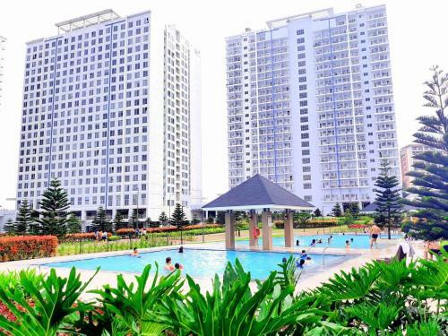Apartamentos End Unit Condo At Wind By R&m