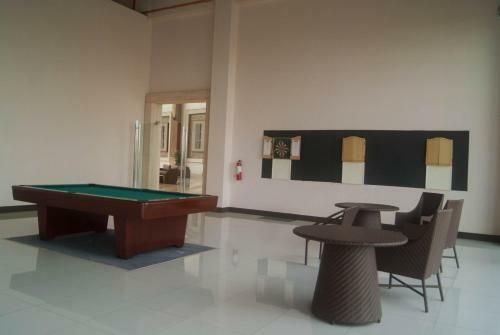 Apartamentos End Unit Condo At Wind By R&m