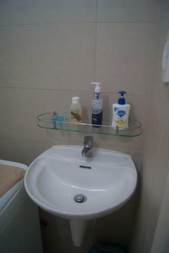 Apartamentos End Unit Condo At Wind By R&m