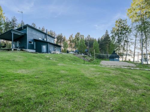 Holiday Home V�yl�nvarsi