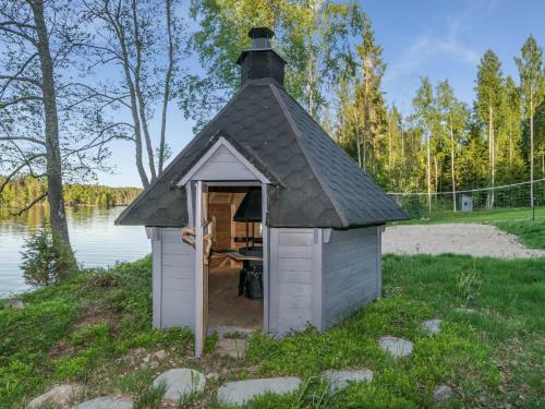 Holiday Home V�yl�nvarsi