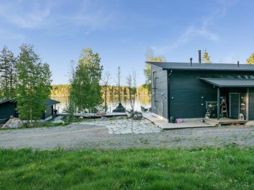 Holiday Home V�yl�nvarsi