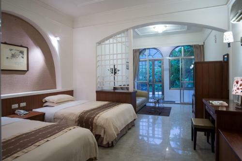 Rainbow Resort Hotel