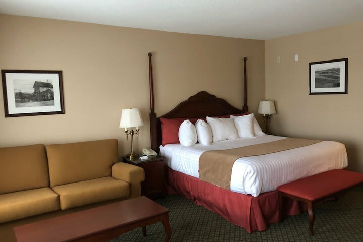 Chateau Saint John & Suites An Ascend Hotel Collection Member