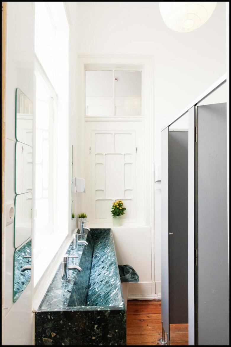 Hotel Hostal Equity Point Lisboa