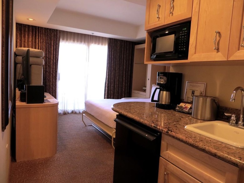 Hotel Polo Towers Suites